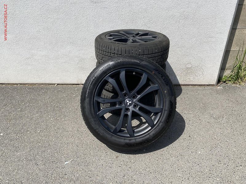 Mitsubishi Eclipse Cross (2021) 1.5T-MiVEC, AT, kamera, +ALU - fotka 17 z 17