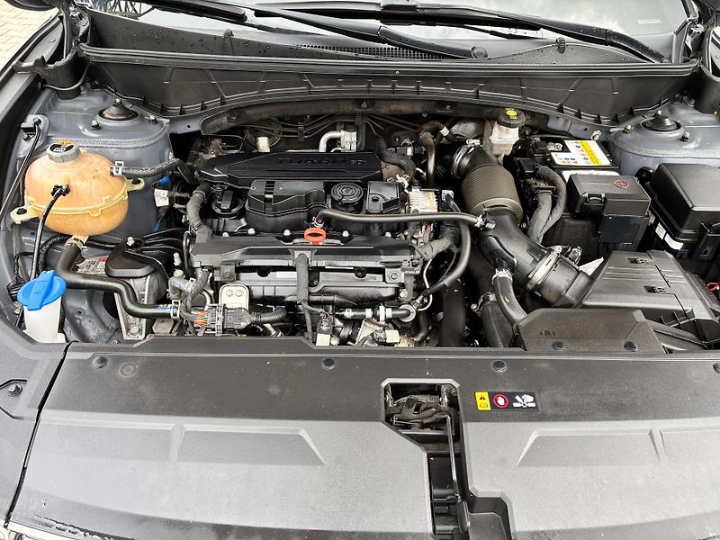Hyundai Tucson 1.6T-GDi 110kW REZERVACE - fotka 31 z 36