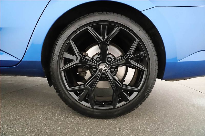Škoda Superb (2020) 2.0 TDI, Automat, Navi - fotka 20 z 20
