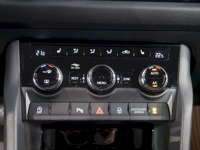 Škoda Kodiaq (2020) STYLE 2.0TDI 140KW 4x4 DSG CAN - fotka 34 z 47
