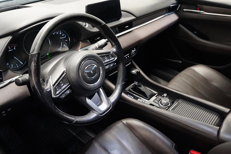 Mazda 6 - fotka 5 z 6