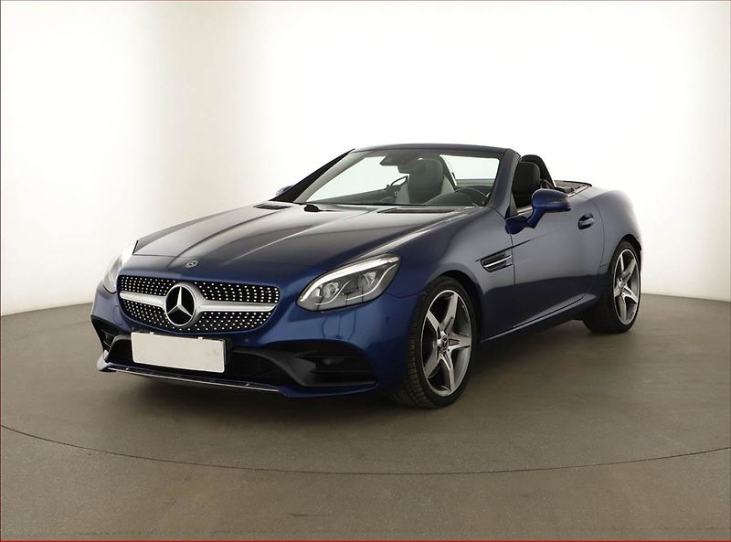 Mercedes-Benz SLC (2020) 200, Výhř.okno, Matrix, H/K - fotka 2 z 20