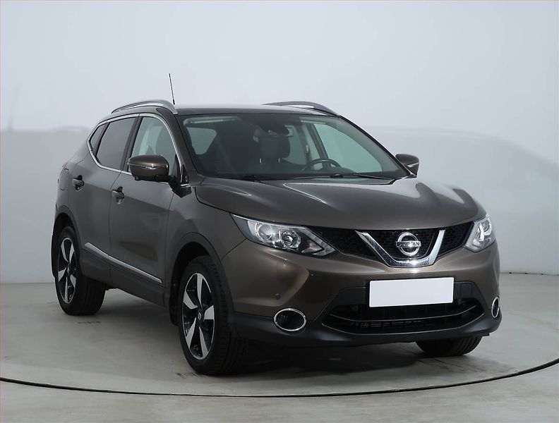 Nissan Qashqai (2016) 1.2 DIG-T, Serv.kniha, Navi - fotka 1 z 23