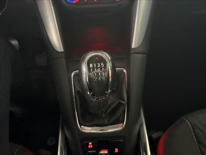 Opel Zafira 2,0   96kW,SERVISKA,2.SADA ALU - fotka 18 z 23