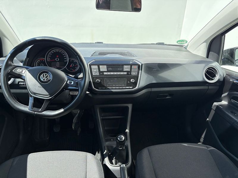 Volkswagen up! 1.0, 55kW, Klima, Výhřevy - fotka 5 z 15