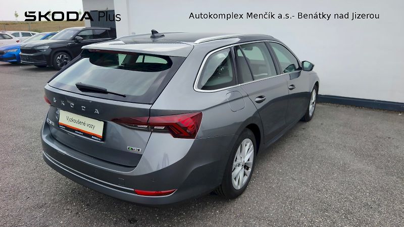Škoda Octavia (2023) OCT.COM M-HEV STY TS 110/1.5 A - fotka 2 z 34