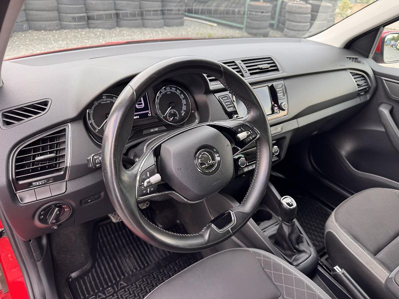 Škoda Fabia III 1.0 TSi,99 tis km,2022 - fotka 10 z 19