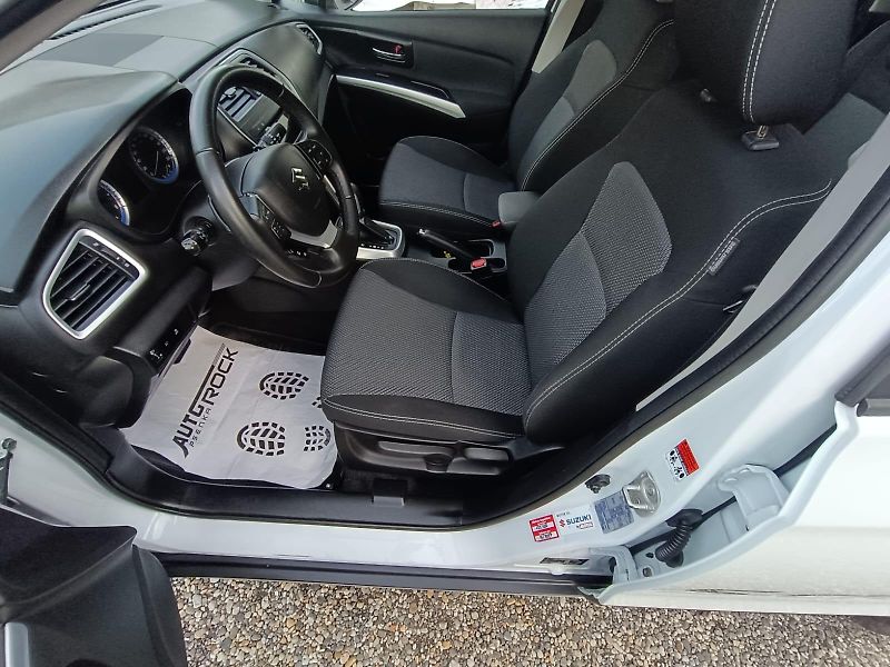 Suzuki SX4 S-Cross 1.6/88kW - fotka 11 z 24