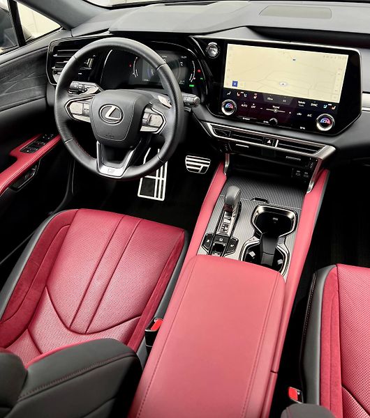 Lexus RX 500h (2024) F SPORT PERFORMANCE  DIRECT4  - fotka 9 z 23