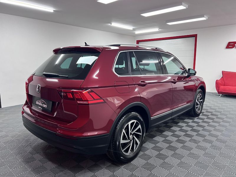 Volkswagen Tiguan 1.5 TSI 110 kW, Manuál - fotka 4 z 46