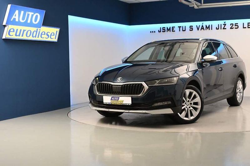 Škoda Octavia (2023) 2.0 SCOUT 4x4 DSG Matrix LED T - fotka 2 z 36
