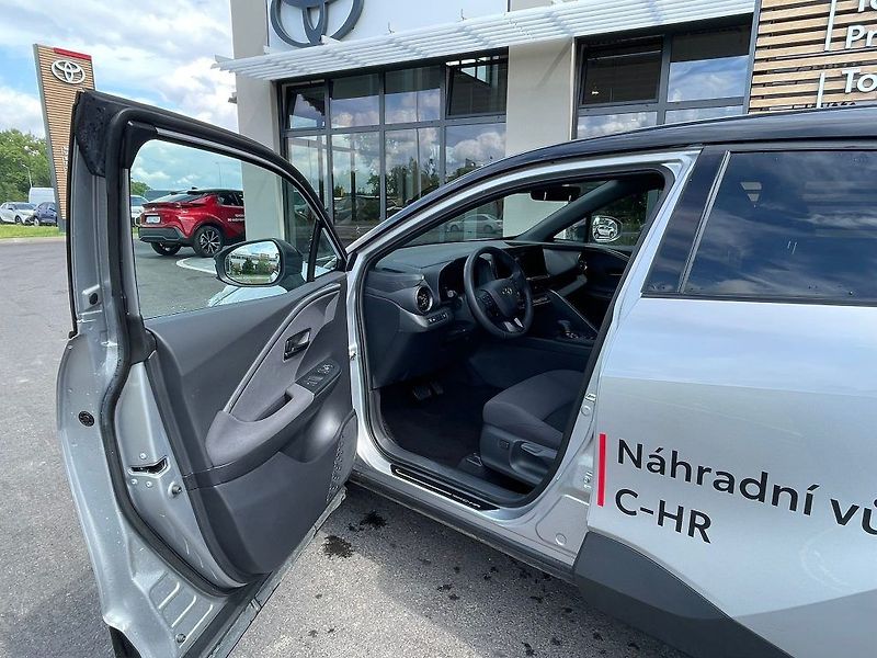 Toyota C-HR 1.8 Hybrid AT Style Bi-Tone - fotka 14 z 24