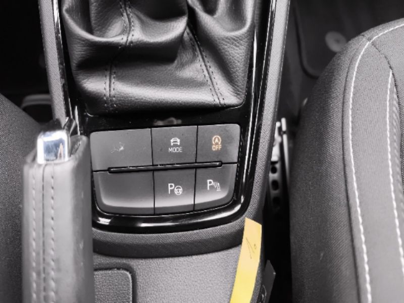 Škoda Scala 1.0TSi 85kW DSG Monte Carlo - fotka 15 z 22