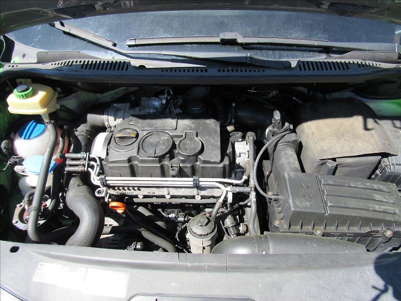 Volkswagen Caddy 1,9 TDi 77kW - fotka 22 z 23