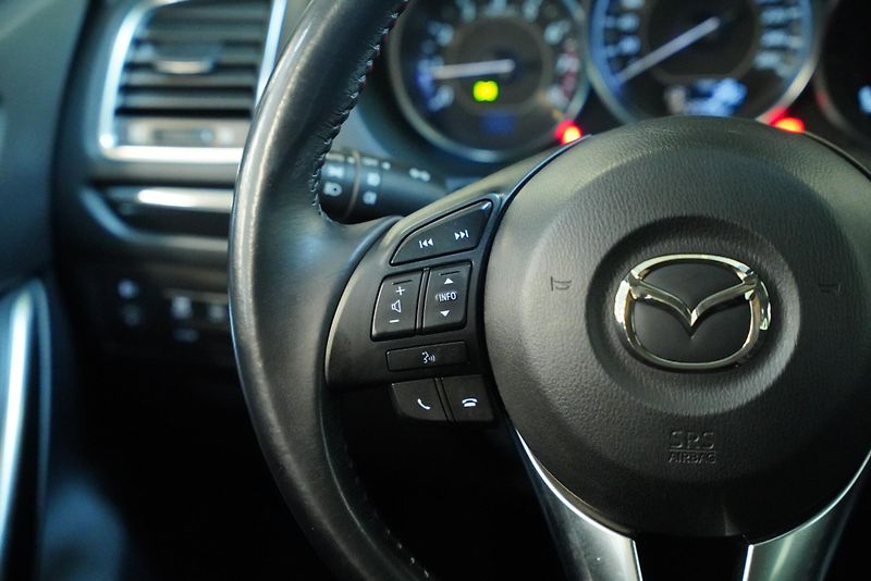 Mazda 6 - fotka 16 z 28