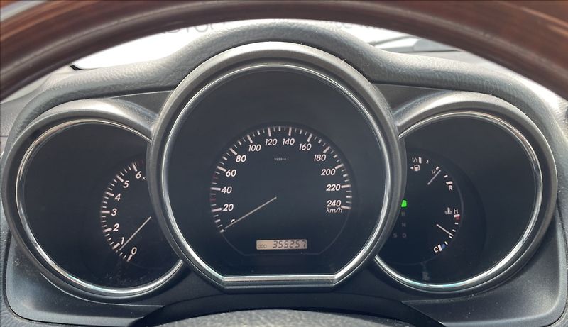 Lexus RX 300 3,0 i,150kW,4x4,Aut. - fotka 13 z 23