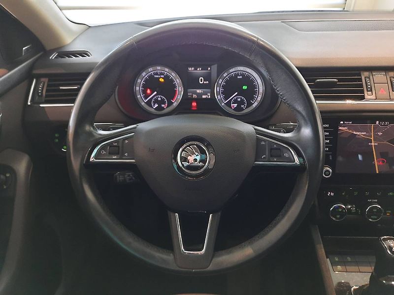 Škoda Octavia (2017) Laurin&Klement 2.0 TDI 4x4 (13 - fotka 10 z 26