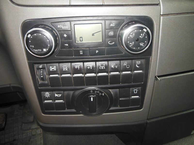 MAN TGS 26.440, 6x4H, Manuál, Euro 5, - fotka 30 z 34