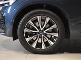 Volvo XC60 2,0 B4 AWD Plus dark Bezklíč - náhled 7