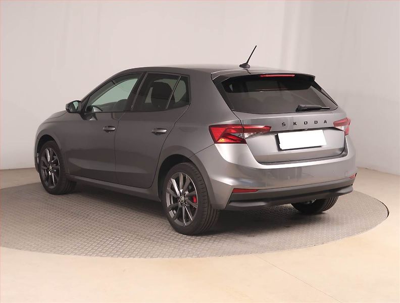 Škoda Fabia (2022) Ambition Plus 1.0 TSI, ČR - fotka 4 z 20