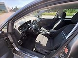 Volkswagen Golf 2,0 TDi 110kW Cup,Navi,Kamera - náhled 2