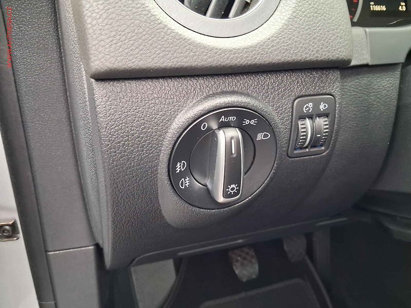 Volkswagen Tiguan (2016) 2.0 TDi, Sport&Style, navi - fotka 14 z 16