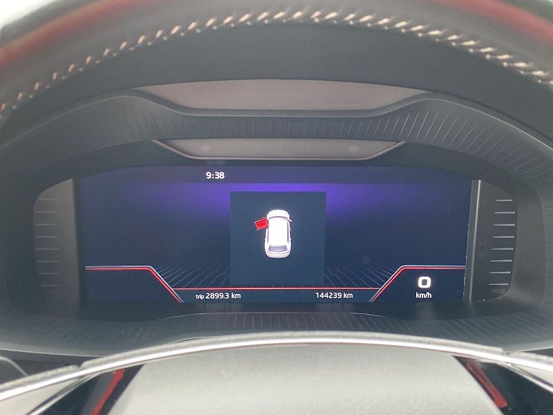 Škoda Kodiaq (2022) 2.0 TDI 4x4 DSG Sportline - fotka 10 z 37