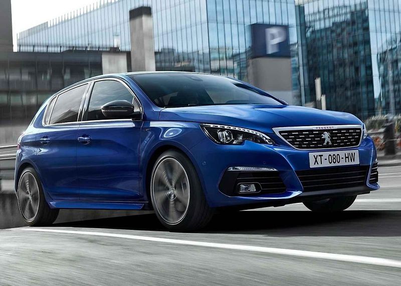 Kia nabízí před Vánoci slevy od 25 až do 70 tisíc korun.
