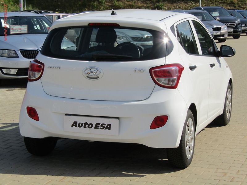 Hyundai i10 (2016) 1.0i, AC - fotka 6 z 19