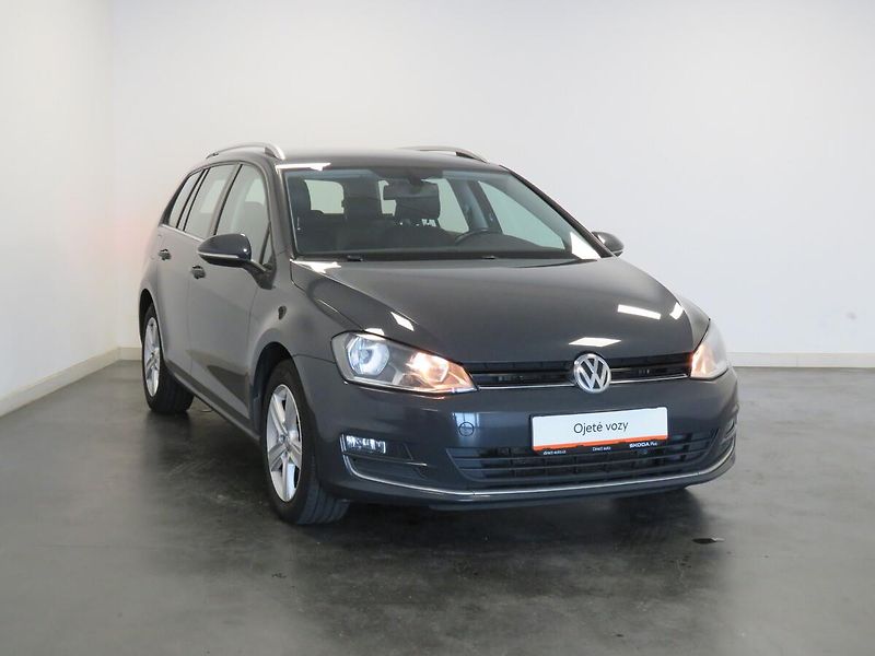 Volkswagen Golf - fotka 8 z 20