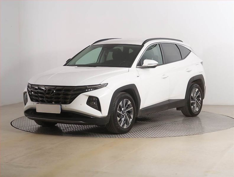 Hyundai Tucson (2021) 1.6 CRDi 48V MHEV - fotka 2 z 20