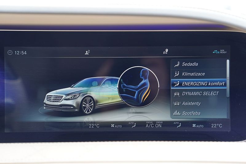 Mercedes-Benz Třídy S S560 4Matic V8 Designo/470PS - fotka 37 z 42