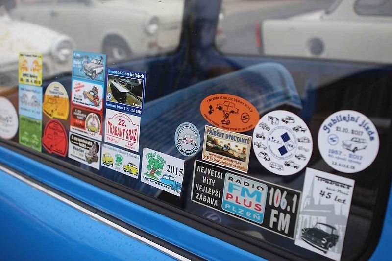 Výstava vozů Trabant při křtu knihy v plzeňském Depu 2015