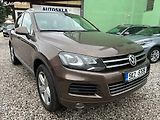 Volkswagen Touareg (2012) 3.0 TDi 180KW pěkný stav - náhled 2