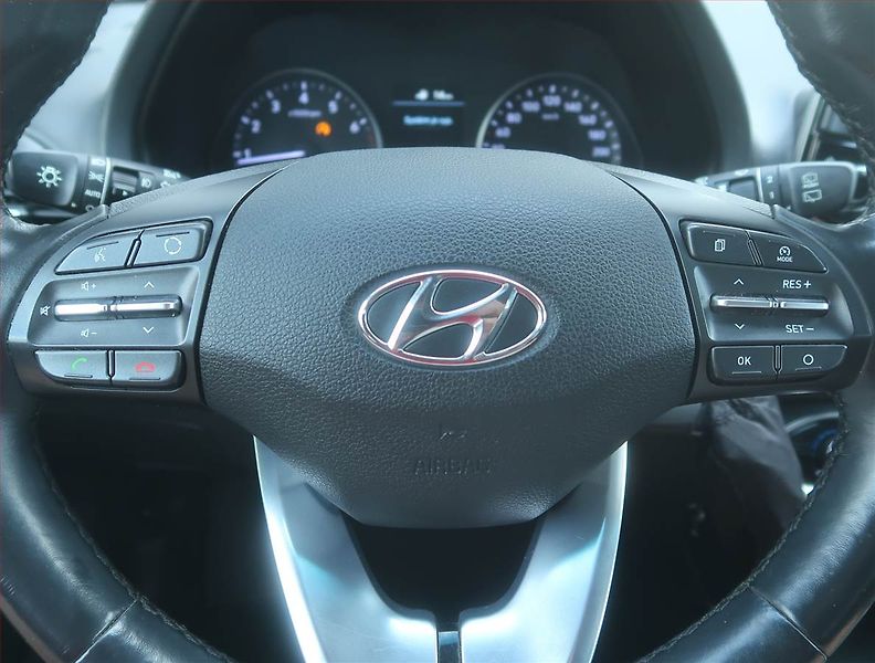 Hyundai i30 (2018) 1.4 CVVT, Serv.kniha, Tempomat - fotka 15 z 15