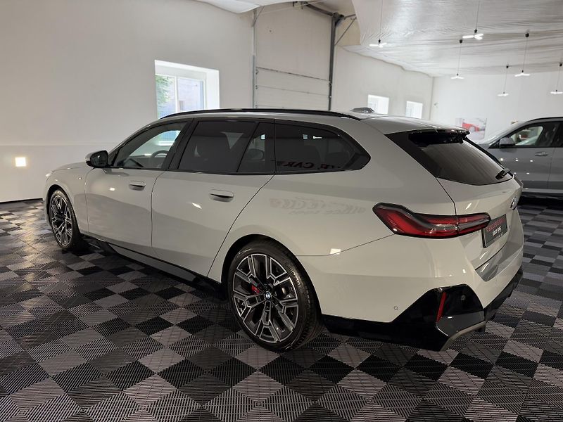 BMW Řada 5 BMW 540d xDrive M-Sport,tažné  - fotka 8 z 48