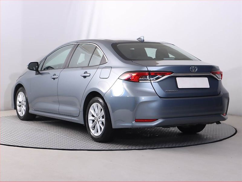 Toyota Corolla (2022) 1.5 VVT-i, Serv.kniha - fotka 4 z 19