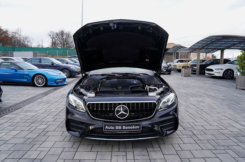 Mercedes-Benz Třídy E E 53 AMG 4Matic+/440PS - fotka 9 z 48
