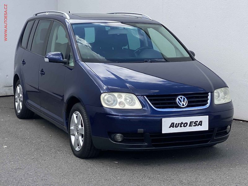 Volkswagen Touran (2004) 2.0TDi, AC, xenon - fotka 1 z 15