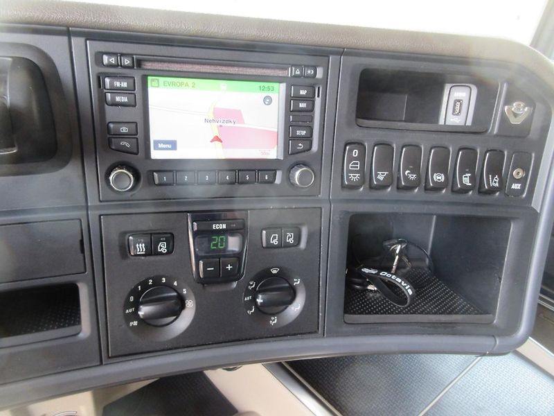 Scania Ostatní R520 V8, retarder, mega - fotka 12 z 22