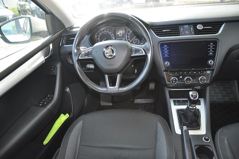 Škoda Octavia III 1.6TDi 85kW KOMBI  - fotka 5 z 24