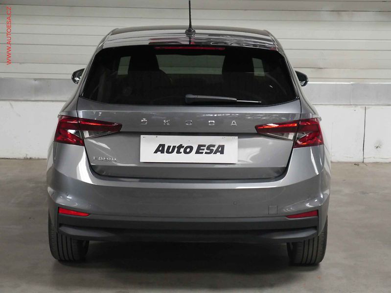 Škoda Fabia (2023) 1.0 TSi, ČR, servis.kniha - fotka 5 z 20