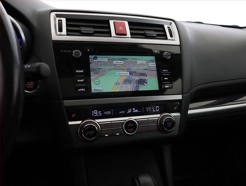 Subaru Outback (2015) 2.0 D, 4X4, Automat, Navi - fotka 10 z 19