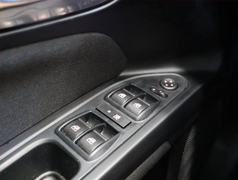Fiat Tipo (2018) 1.4 T-Jet, ČR,1.maj - fotka 16 z 18