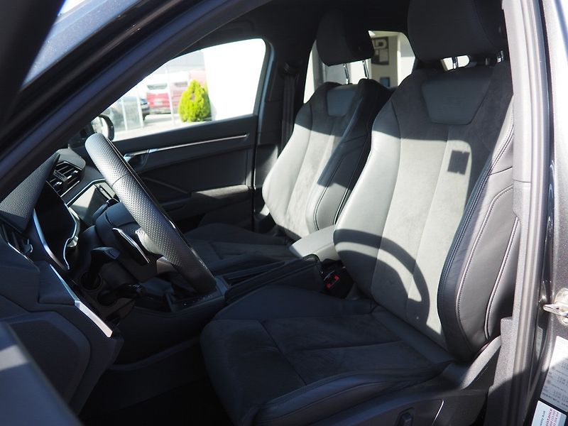 Audi RS Q3 (2020) 2.5 TFSI 294 kW, S-Tronic, CZ - fotka 10 z 38