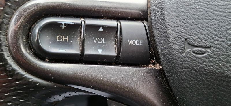 Honda Jazz 1.4 VTEC 73 KW - fotka 33 z 37