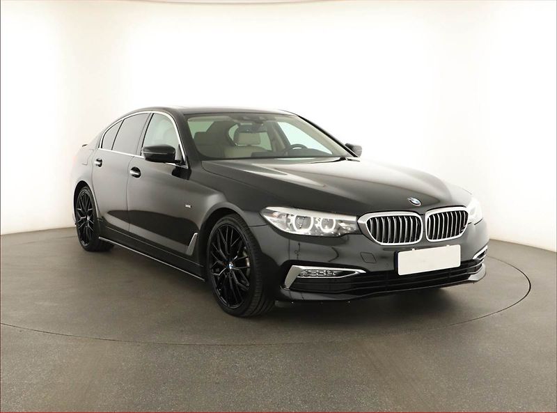 BMW Řada 5 (2017) 530d - fotografie inzerátu