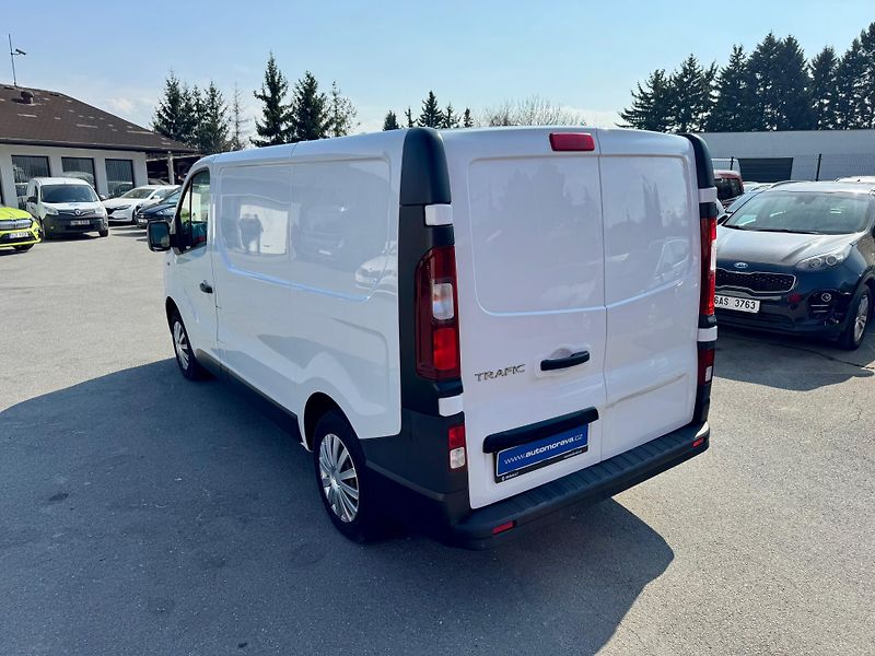 Renault Trafic (2019) 1.6 DCi 89 KW - fotka 8 z 16