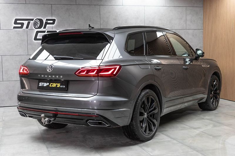 Volkswagen Touareg 3.0TDI R-LINE*TAŽNÉ*WEBASTO*ČR - fotka 6 z 49