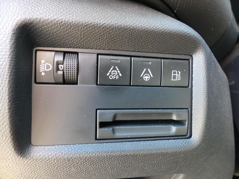 Citroën C5 Aircross (2022) Hybrid 225 ë-EAT8 SHINE+ - fotka 22 z 30